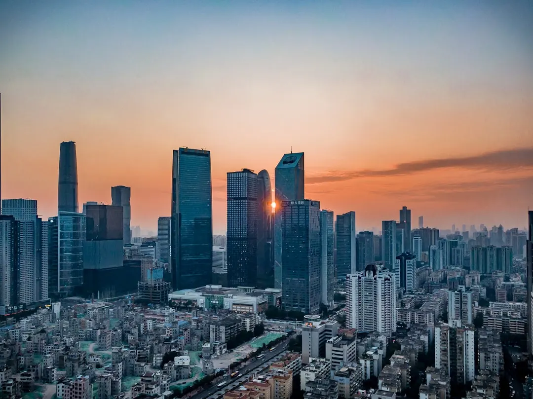 2024年人力资源咨询行业趋势：薪酬体系与人才梯队建设的关键策略